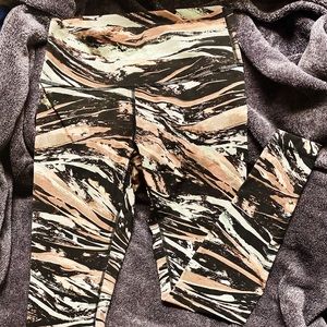 Lululemon Wunder Under